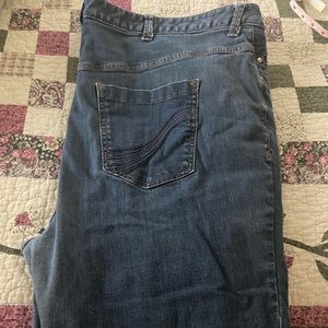 Lane Bryant 28W short vintage jeans👖 💗✨